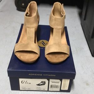 Adrienne Vittadini women’s Trellis wedges size 6 1/2